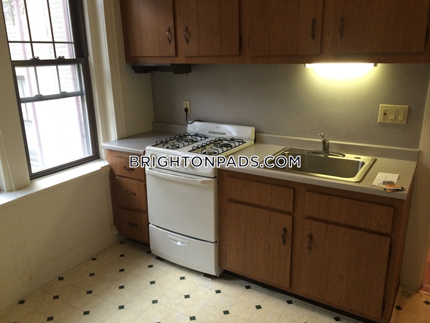 BOSTON - BRIGHTON- WASHINGTON ST./ ALLSTON ST. - 2 Beds, 1 Bath - Image 1