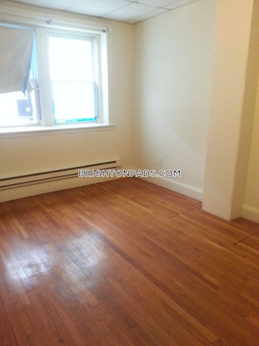 Boston - 1 Beds, 1 Baths