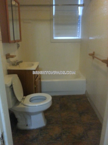 Boston - 1 Beds, 1 Baths