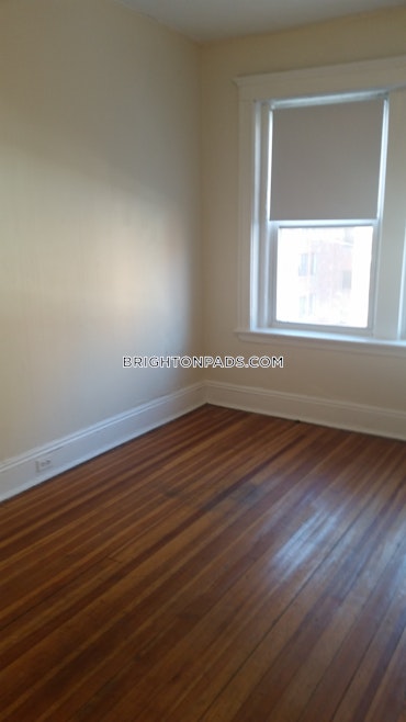 Boston - 3 Beds, 1 Baths