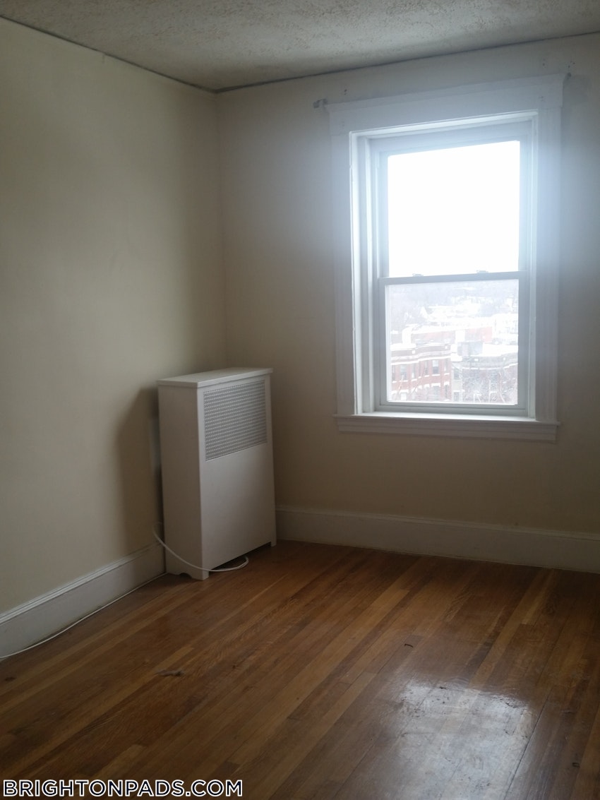 BOSTON - BRIGHTON- WASHINGTON ST./ ALLSTON ST. - 1 Bed, 1 Bath - Image 2