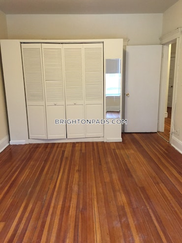 Boston - 3 Beds, 1 Baths