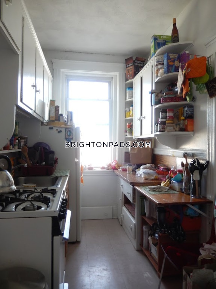 BOSTON - BRIGHTON- WASHINGTON ST./ ALLSTON ST. - 2 Beds, 1 Bath - Image 6