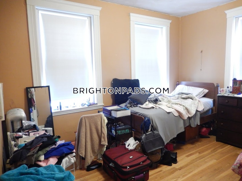 BOSTON - BRIGHTON- WASHINGTON ST./ ALLSTON ST. - 2 Beds, 1 Bath - Image 9