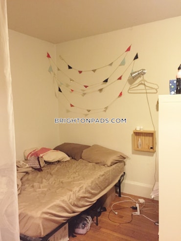 Boston - 0 Beds, 1 Baths