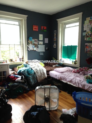 Boston - 2 Beds, 1 Baths