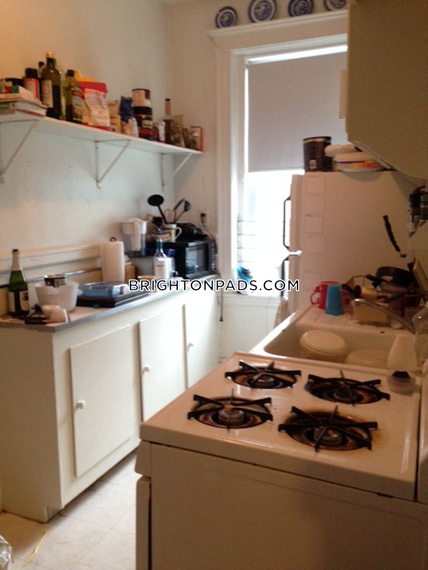 BOSTON - BRIGHTON- WASHINGTON ST./ ALLSTON ST. - 2 Beds, 1 Bath - Image 2