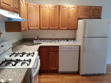 Boston - 2 Beds, 1 Baths