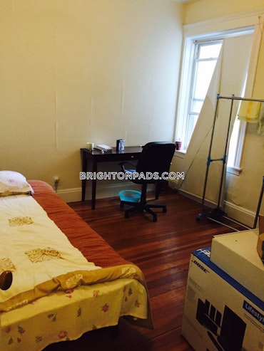 Boston - 3 Beds, 1 Baths