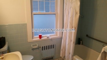 Boston - 4 Beds, 2 Baths