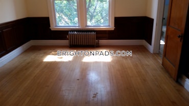 Boston - 3 Beds, 2 Baths