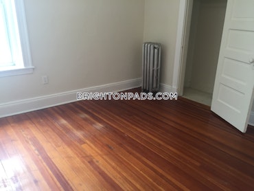 Boston - 3 Beds, 1 Baths