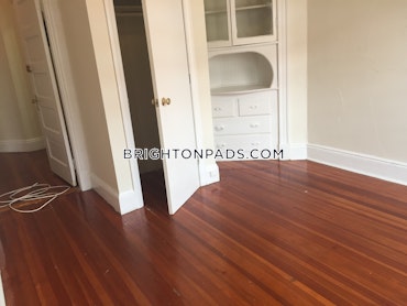 Boston - 3 Beds, 1 Baths