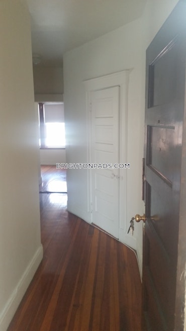 Boston - 3 Beds, 1 Baths