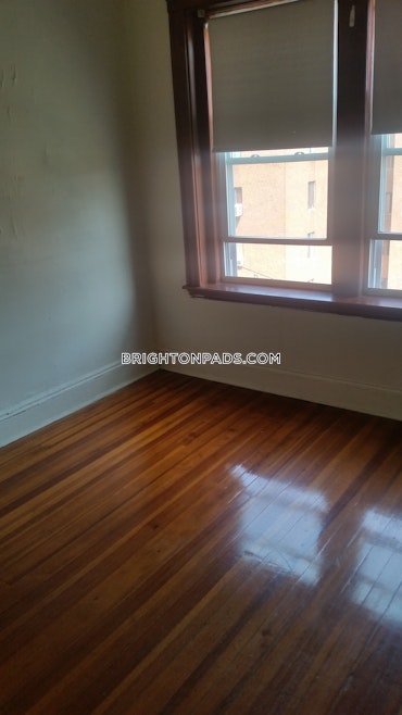 Boston - 3 Beds, 1 Baths