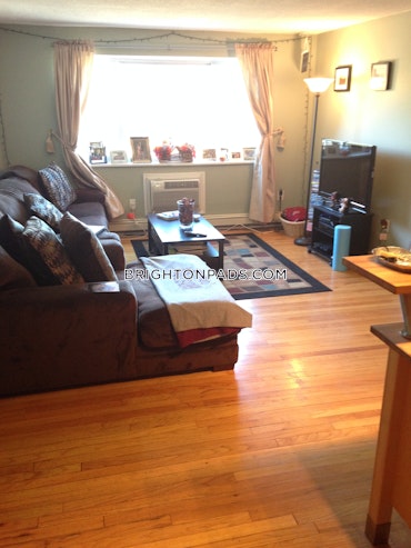 Boston - 2 Beds, 1 Baths