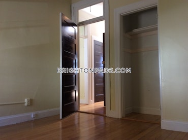 Boston - 2 Beds, 1 Baths