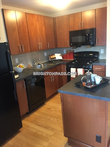 Boston - 2 Beds, 1 Baths