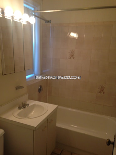 Boston - 1 Beds, 1 Baths