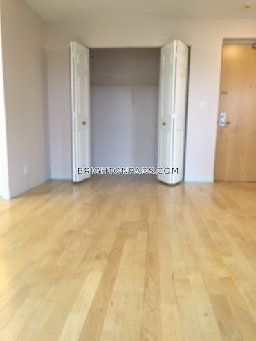 Boston - 2 Beds, 1 Baths