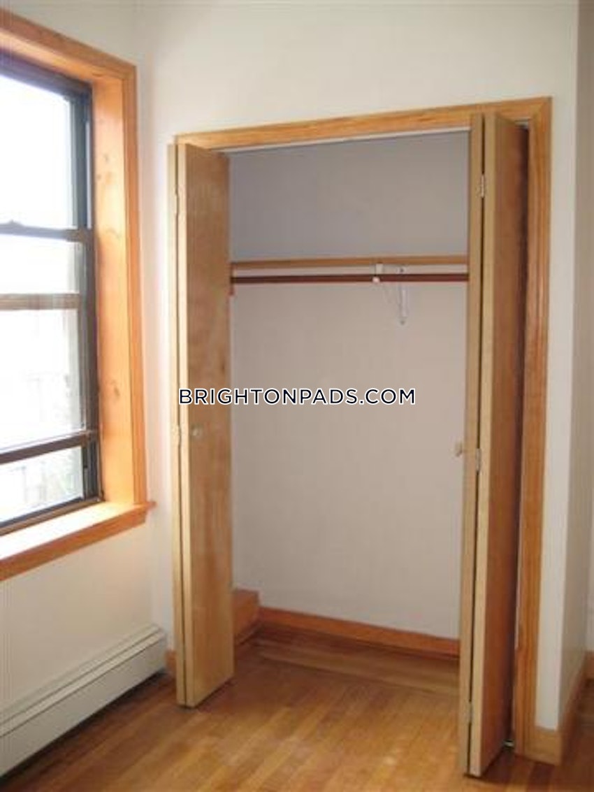 BOSTON - BRIGHTON- WASHINGTON ST./ ALLSTON ST. - 3 Beds, 1 Bath - Image 1