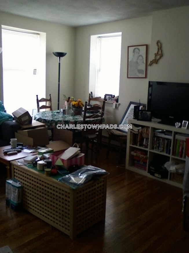 Boston - $2,800+ /mo