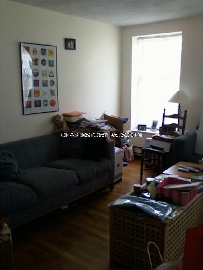 Boston - $2,800+ /mo