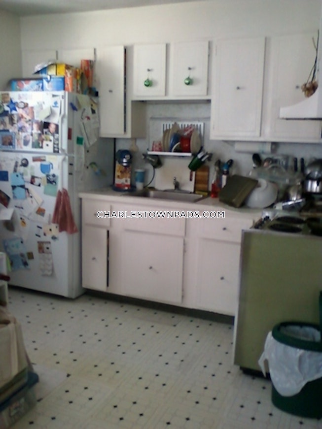 Boston - $2,800+ /mo