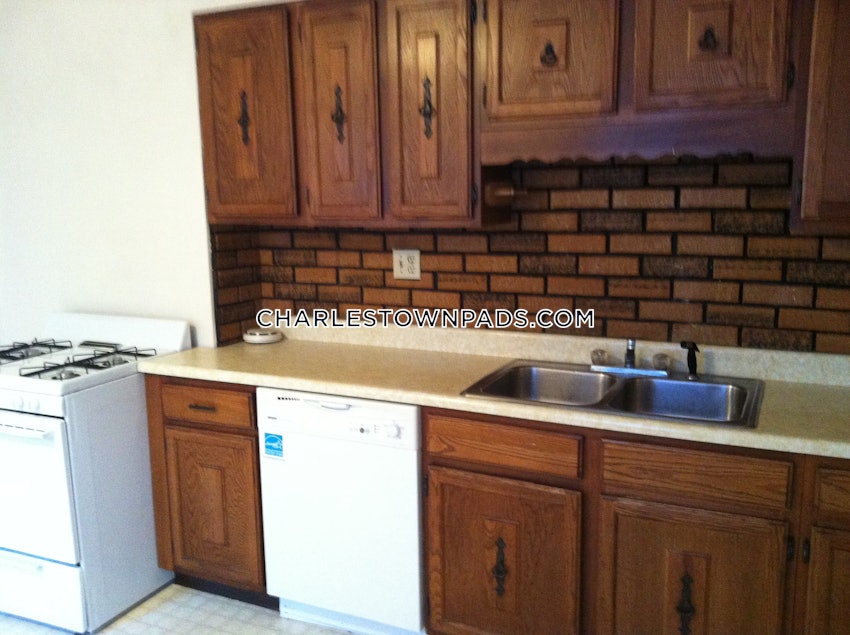 BOSTON - CHARLESTOWN - 1 Bed, 1.5 Baths - Image 10