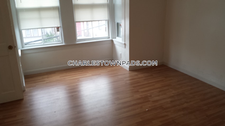 BOSTON - CHARLESTOWN - 1 Bed, 1 Bath - Image 2