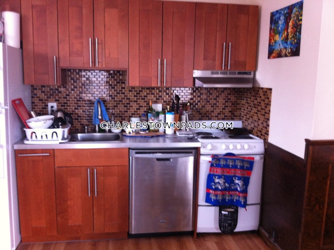 Boston - $2,800+ /mo