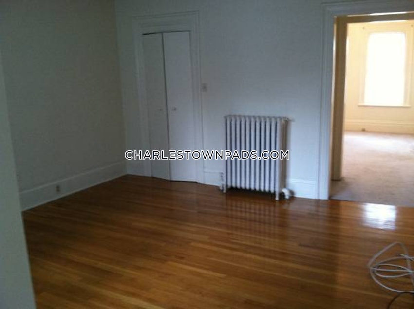 BOSTON - CHARLESTOWN - 1 Bed, 1.5 Baths - Image 5