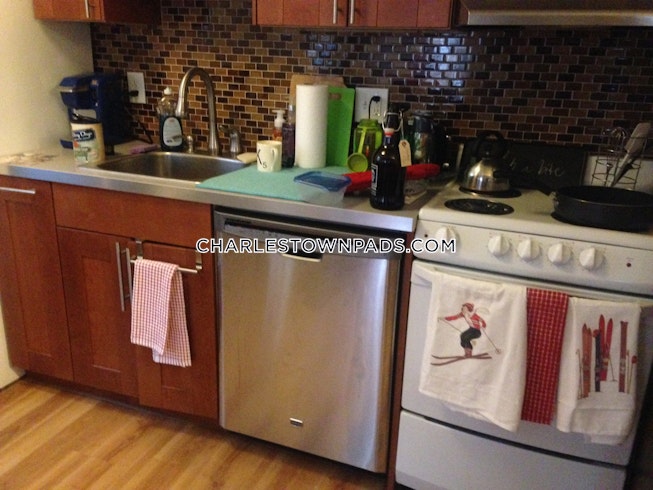 Boston - $2,800+ /mo