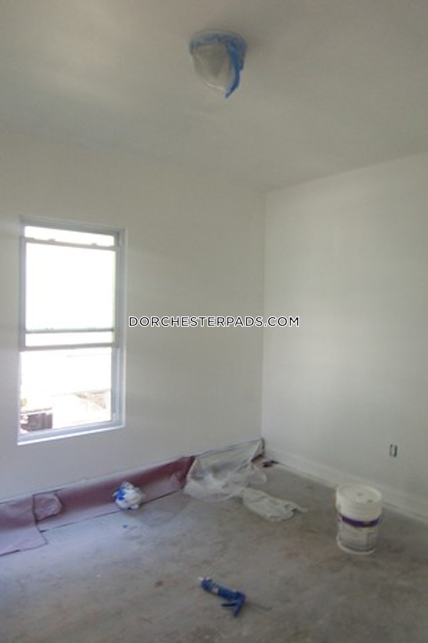 BOSTON - DORCHESTER - BLUE HILL AVENUE - 4 Beds, 2 Baths - Image 12