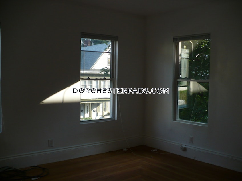 Boston - $3,418+ /month