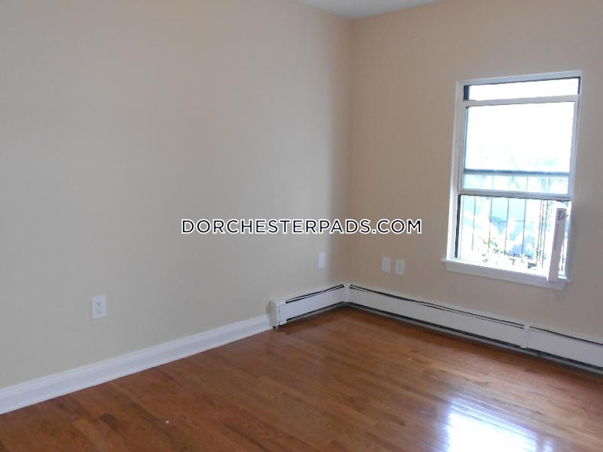 BOSTON - DORCHESTER - CENTER - 5 Beds, 2 Baths - Image 4