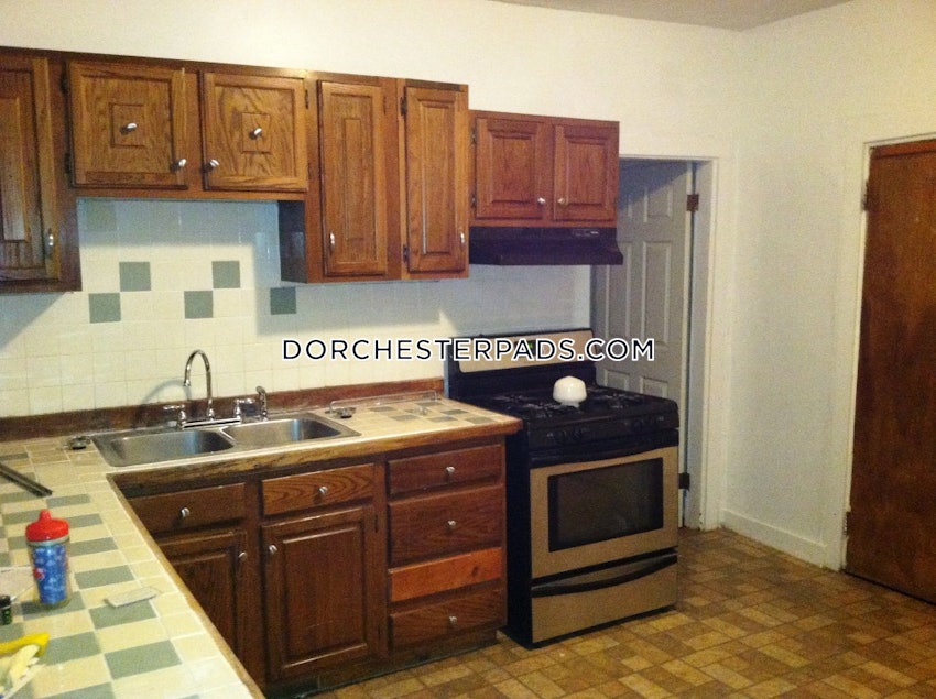 BOSTON - DORCHESTER - FOUR CORNERS - 3 Beds, 1 Bath - Image 4