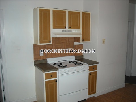 Washington St. Boston photo 26