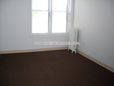 Boston - 4 Beds, 1 Baths