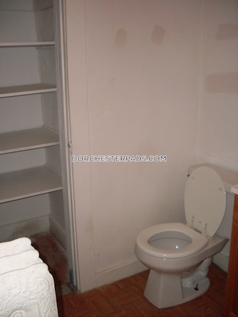 Washington St. Boston photo 18