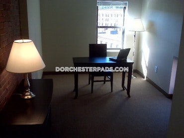 Boston - 2 Beds, 1 Baths