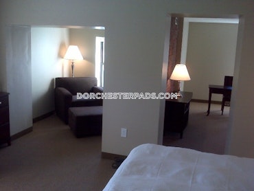 Boston - 2 Beds, 1 Baths