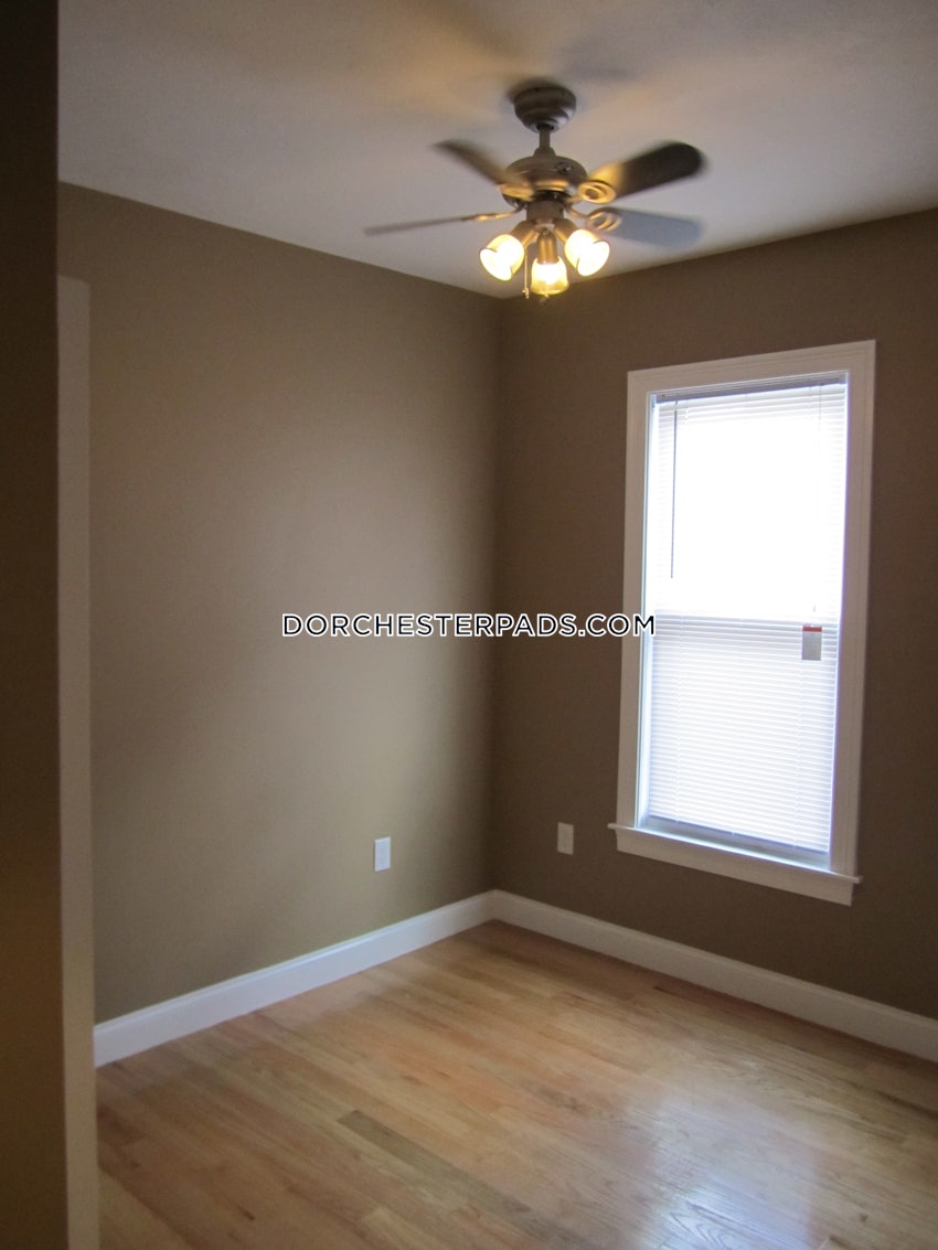 BOSTON - DORCHESTER - NEPONSET - 3 Beds, 1 Bath - Image 10