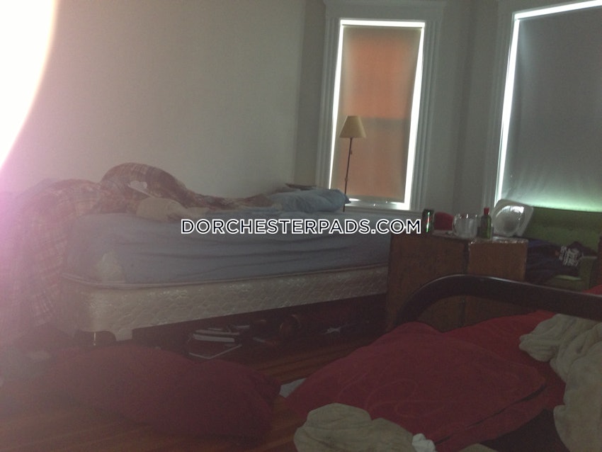 BOSTON - DORCHESTER - SAVIN HILL - 4 Beds, 1 Bath - Image 10