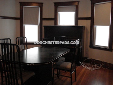 Boston - 4 Beds, 1 Baths