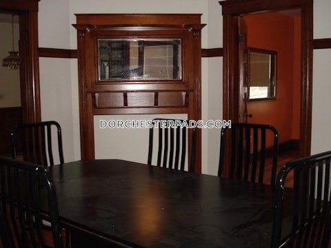 Taft St. Boston photo 29