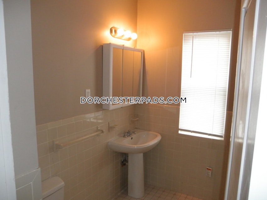 BOSTON - DORCHESTER - UPHAMS CORNER - 3 Beds, 1 Bath - Image 7