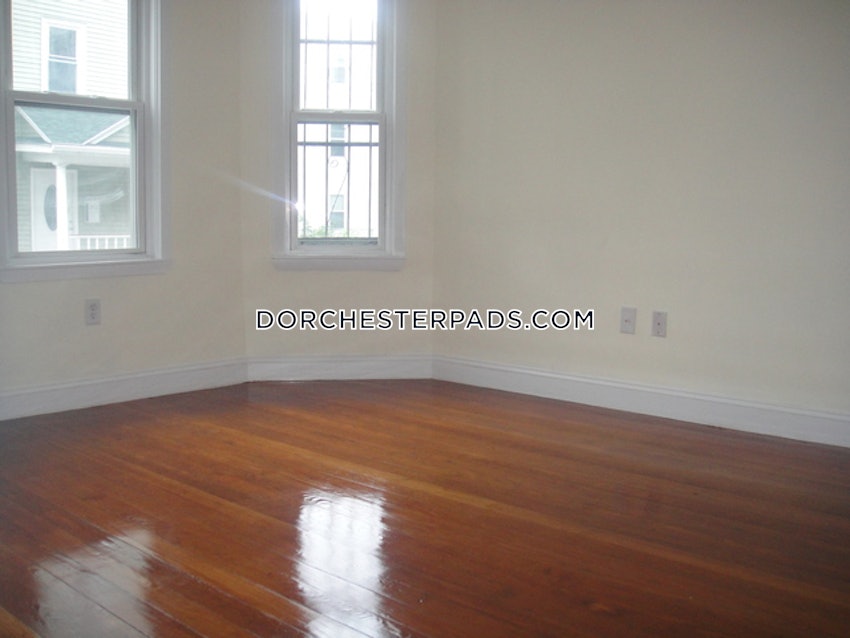 BOSTON - DORCHESTER - UPHAMS CORNER - 3 Beds, 1 Bath - Image 5