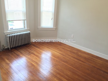 Uphams Corner - Dorchester, Boston, MA - 3 Beds, 2 Baths - $3,000 - ID#4085492