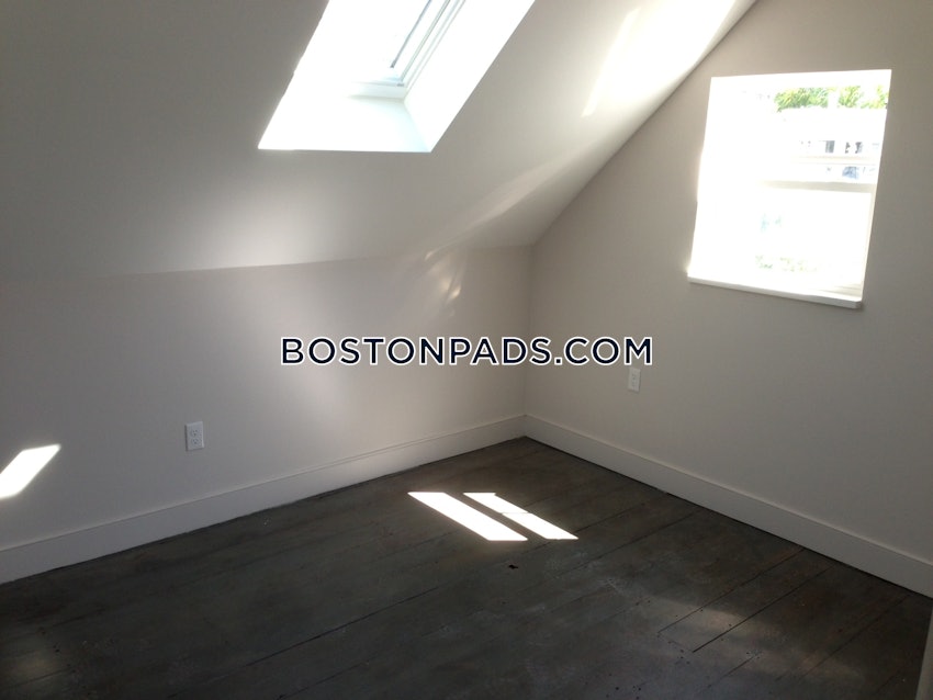 BOSTON - DORCHESTER/SOUTH BOSTON BORDER - 3 Beds, 2 Baths - Image 2